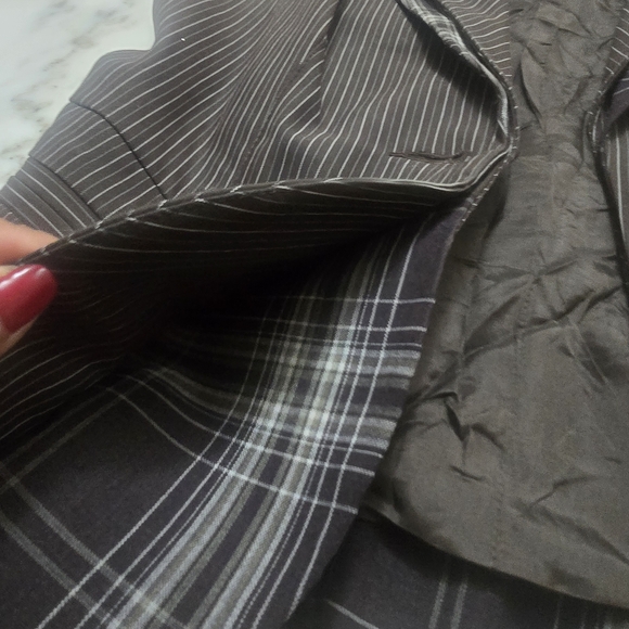 Bebe Black Pinstripe - Picture 3 of 9